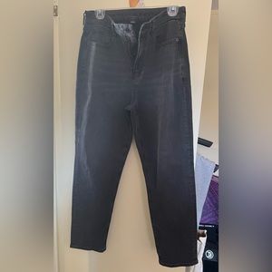 American Eagle Curvy Mom Jean